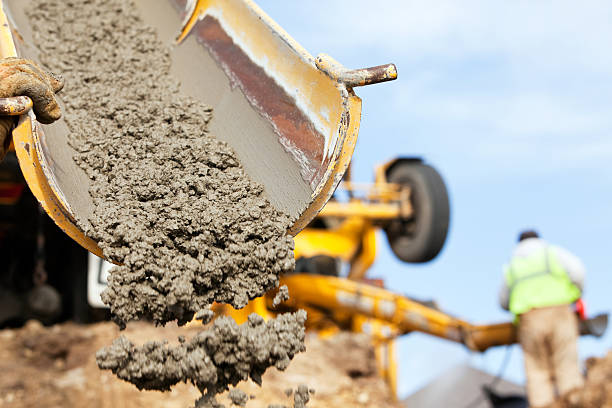 Best Commercial Concrete Services in Linntown, PA
